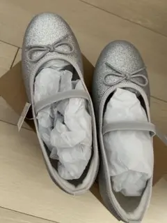 グリッター　パンプス　フラットシューズ　シルバー　22cm バレエシューズ