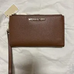 【新品】MICHAEL KORS 二つ折り財布　JET SET TRAVEL