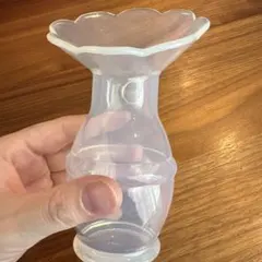 透明プラスチック 花型母乳搾乳器