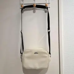 REPIPI ARMARIO ショルダーバッグ ホワイト