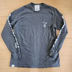 アウラニディズニー スティッチ Tシャツ ネイビー Mサイズ - メルカリ