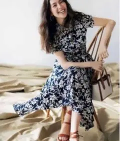 雑誌掲載♡ラルフローレン　フラワードレスワンピース　ダークネイビー×ホワイト
