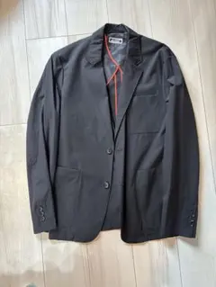 ブラック テーラードジャケットとパンツセット