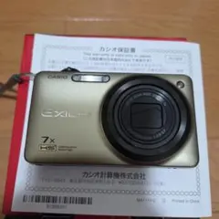美品◇CASIO EXILIM EX-ZR15◇1610画素 光学ズーム 7倍