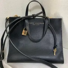 MARC JACOBS ブラック ショルダーバッグ