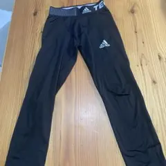 adidasスパッツ