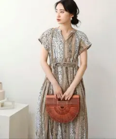 Bou Jeloud ブージュルード 半袖パネル柄ワンピース ゆったりワンピース