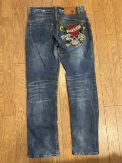 ED HARDY エドハーディー デニム ジーンズ Sサイズ 刺繍 スカルハートのサムネイル