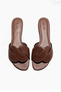新品)H&M レザーサンダル ブラウンのサムネイル