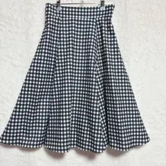 ジャスグリッティー　フレアスカート 黒と白のチェック柄 ひざ丈
