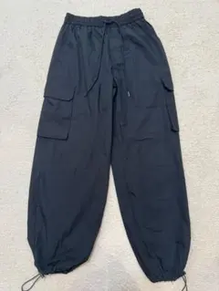 【GU】カーゴバレルアンクルパンツ