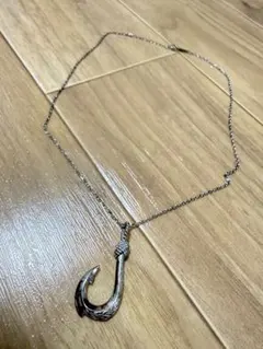 フィッシュフック ネックレス