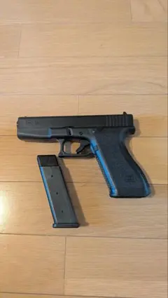 東京マルイ Glock 17 ホップアップ エアコキ 18禁のサムネイル