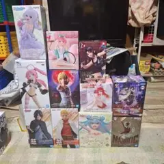 最新プライズフィギュア10点セットまとめ売り - メルカリ