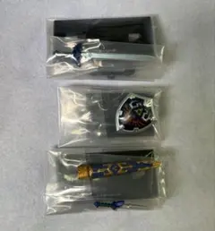 ゼルダの伝説　ウェポンコレクション　ハイリアの盾　マスターソード　納刀レア　3点