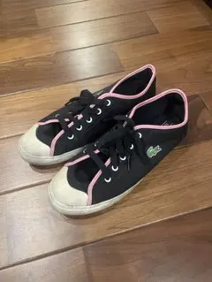 ラコステ　ブラック ピンク スニーカー