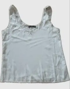Brandy Melville ホワイト タンクトップ