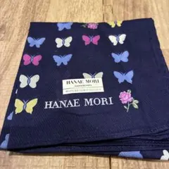 【新品】HANAÉ MORI 蝶柄ハンカチ ネイビー