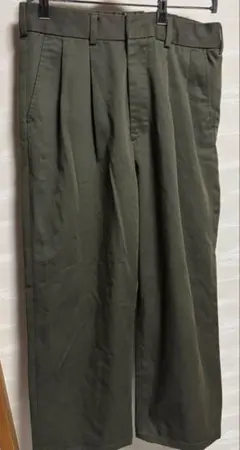 GU チノツータックバギースラックス オリーブ M ワイドパンツ
