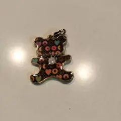 おしゃれチャーム　くまデザイン　ストラップ　小物　マルチカラー