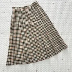 Daks 膝丈プリーツスカート　Sサイズ　春夏用　チェック柄