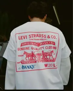 Levi's AWAKE Tシャツのサムネイル