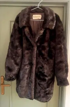 2025年最新】PERVERZE レディース 毛皮・ファーコートの人気アイテム