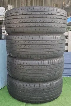 T2214[送料]ヨコハマBLUEarthRV RV03215/60R17 - メルカリ