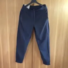 UNIQLO ウルトラストレッチ　アクティブジョガーパンツ