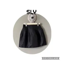 SLY ミニスカート ブラック サイズ1のサムネイル