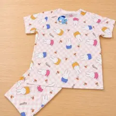 新品タグ付き Mサイズ ミッフィー ひんやり冷感パ ジャマ 上下セットのサムネイル