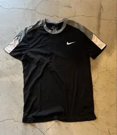 NIKE Dri-FIT 半袖Tシャツ ブラック グレー　サイズLのサムネイル
