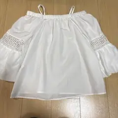 ローリーズファーム　オフショルトップス