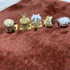 バスボールちいかわ