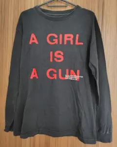 PLEASURES / GIRL IS A GUN ロンT