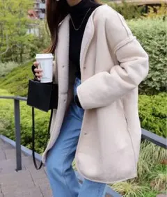 ベージュ フェイクスエード ムートンコート　ボアコート　ツーウェイ