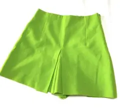 ZARA ショートパンツ　グリーン　新品未使用　美品