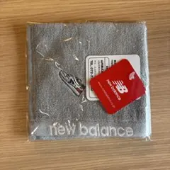 【新品未使用】New Balance タオルハンカチ グレー スニーカー刺繍のサムネイル