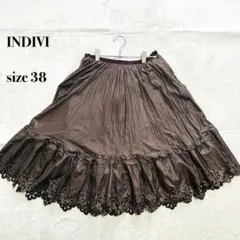 ..INDIVI フレアスカート 38 ブラウン カットワーク レースティアードのサムネイル