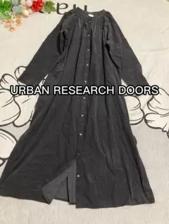 URBAN RESEARCH DOORS ベロア調シャツロングワンピースポケット