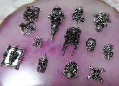 ネイルパーツ　シルバー　パンク　デコパーツ　ネイル　スカル　ネイル　ボーン　骨