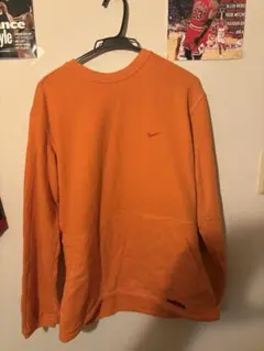 Nike オレンジ 長袖トレーナー XL