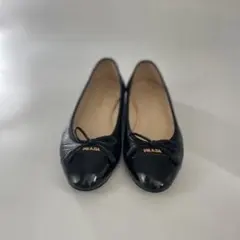 未使用級✨PRADA フラットシューズ リボン ゴールドロゴ金具 1F889D