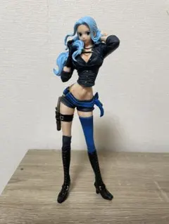 【中古❗️箱無し❗️台座無し‼️】ワンピース ビビ　フラッグダイヤモンドシップ