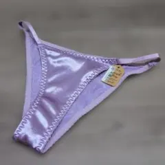 サテンショーツ