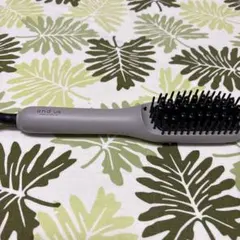 and us ブラシヘアアイロン 本体のサムネイル