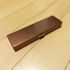 ブロンズ金属製ケース
