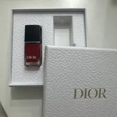 新品⭐️Dior ヴェルニルージュ999