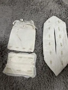 本日限定SALE★新品未使用ベルギーレースの小物3点セット