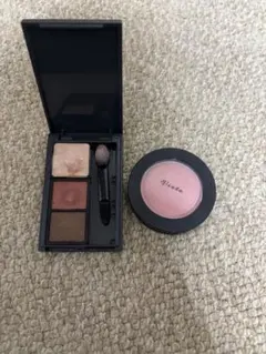 アイシャドウ・チークセット